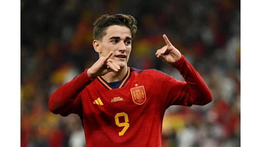 Tiền vệ Barca: Những 